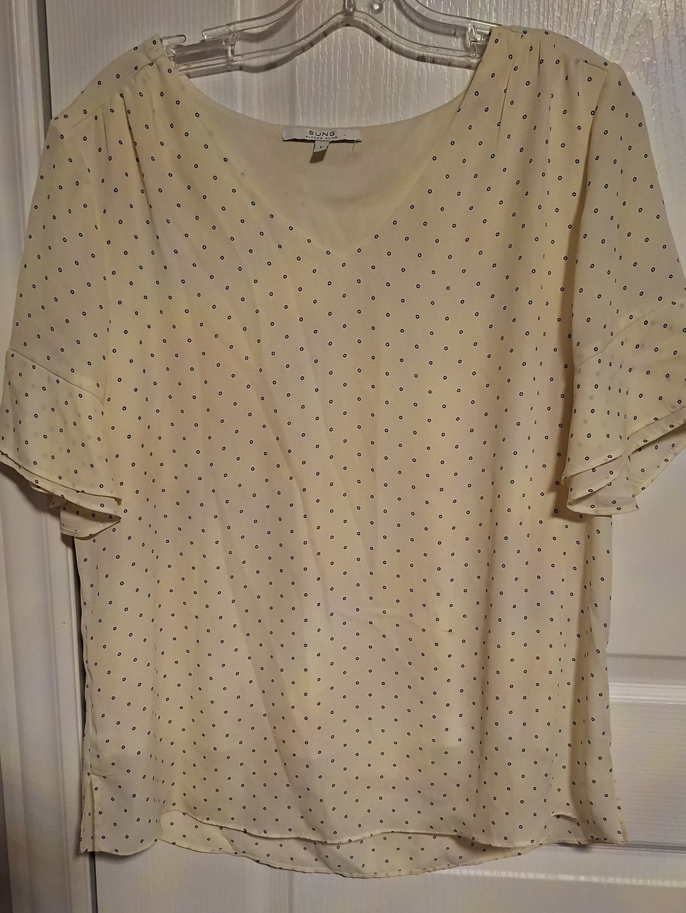 ALFRED SUNG Cream Blouse with Black Polka Dots